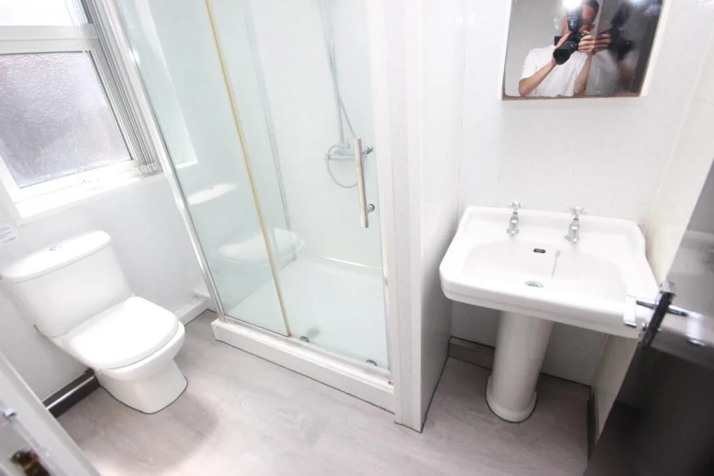 5 bedroom terraced house for rent