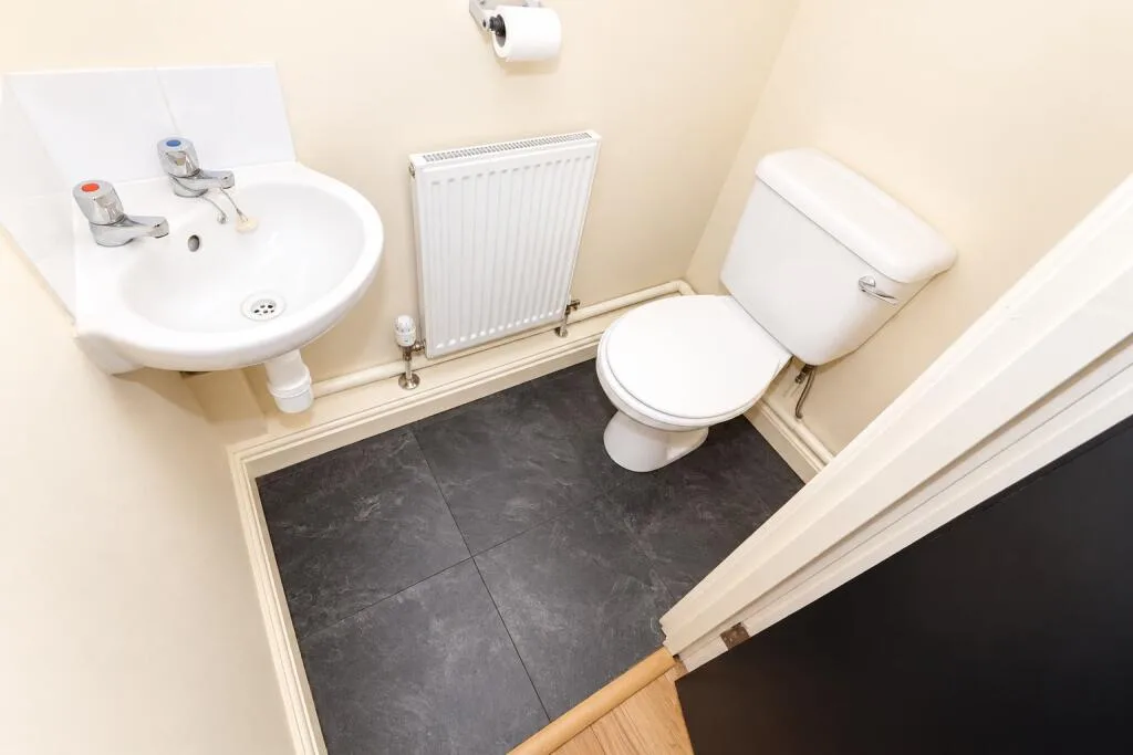 7 bedroom terraced house for rent