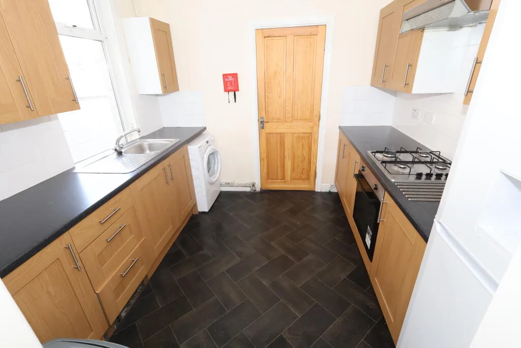 4 bedroom terraced house for rent