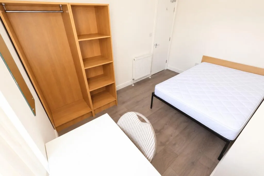 4 bedroom terraced house for rent