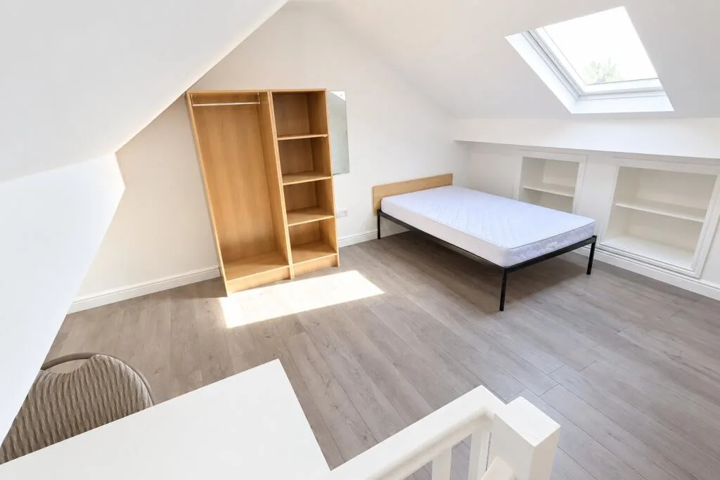 4 bedroom terraced house for rent