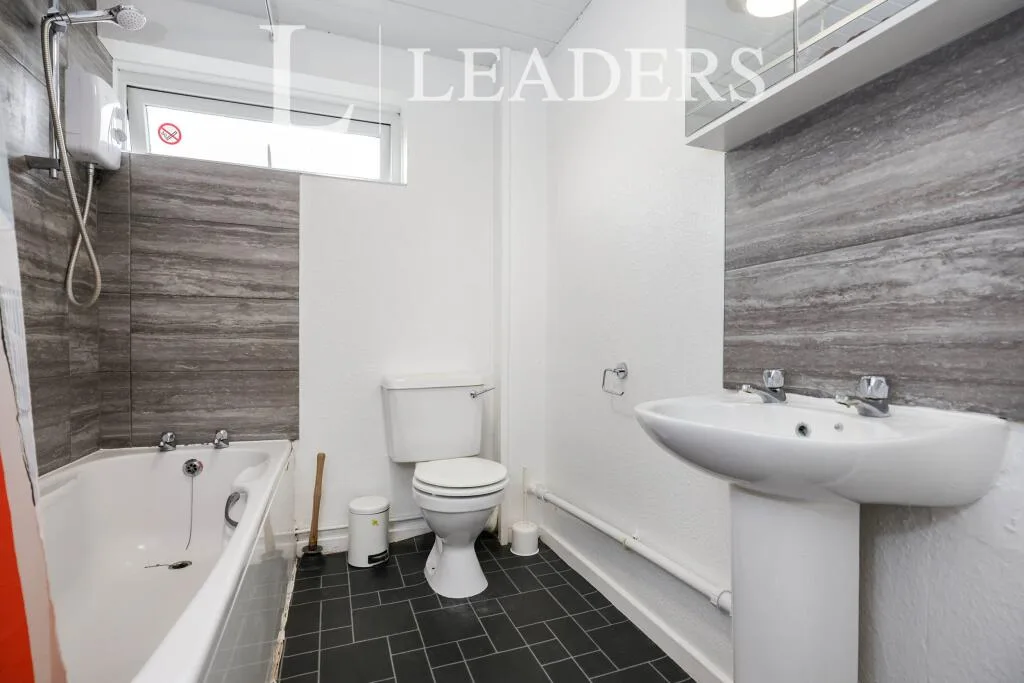 4 bedroom house for rent