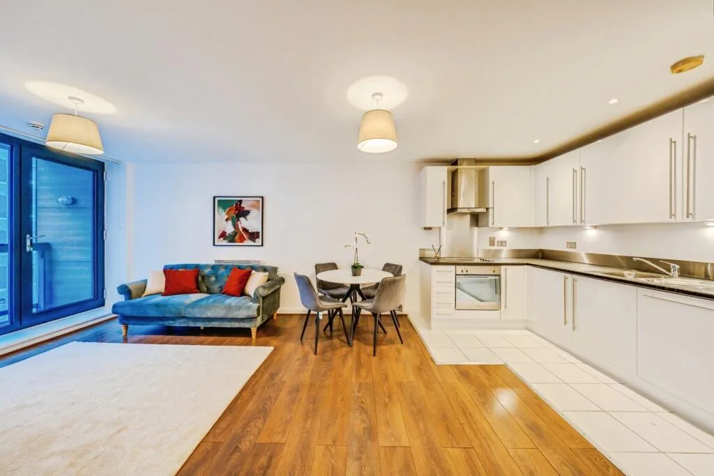 2 bedroom flat for rent