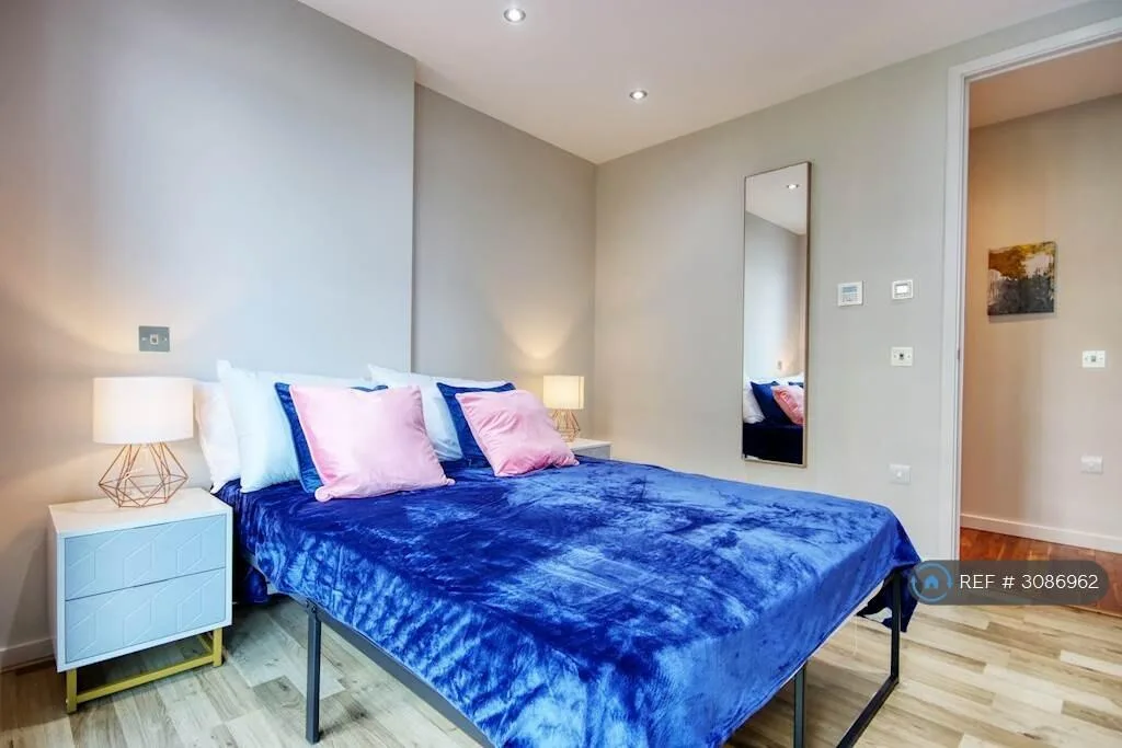 3 bedroom flat for rent