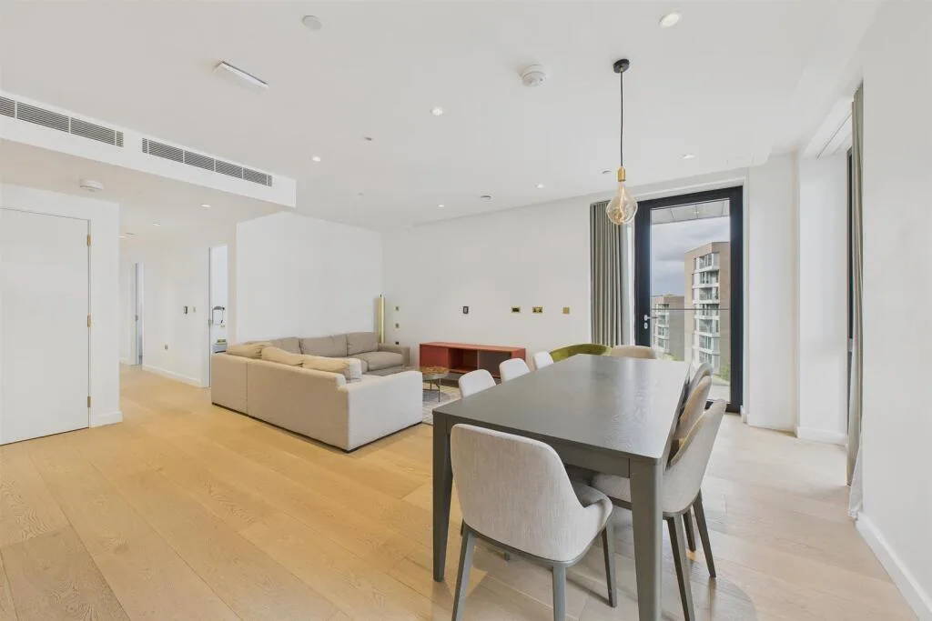 3 bedroom apartment for rent