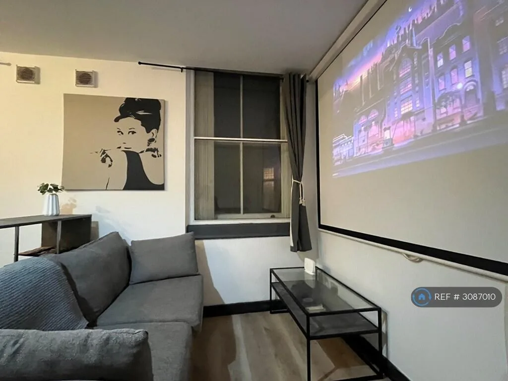 2 bedroom flat for rent