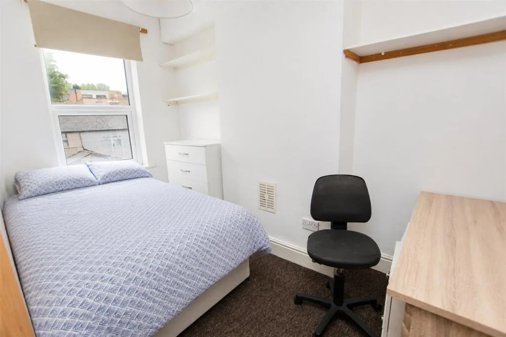 4 bedroom house for rent