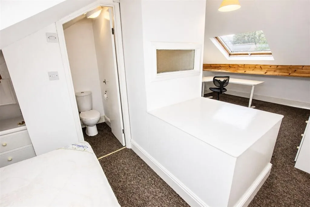 4 bedroom house for rent