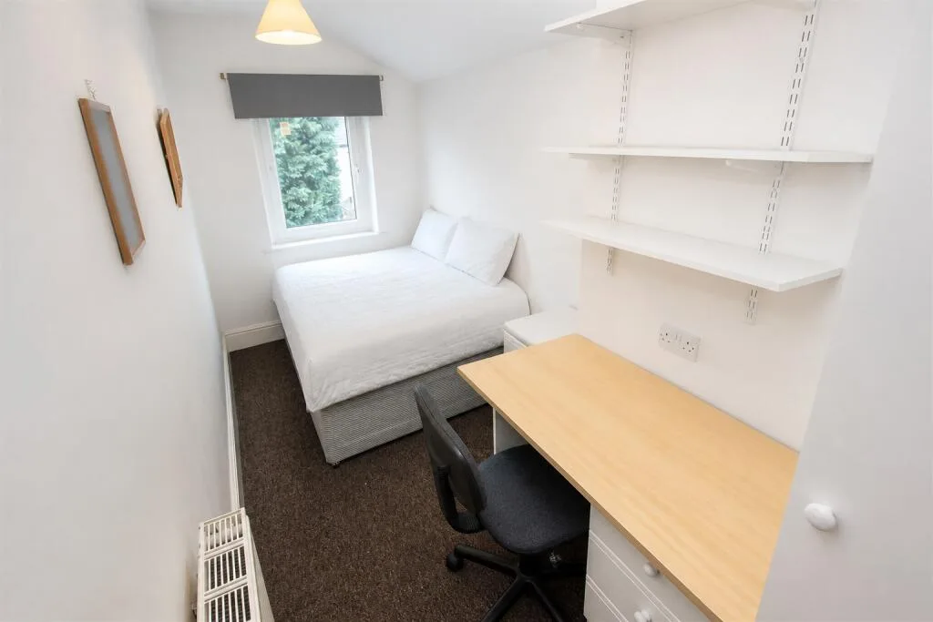 4 bedroom house for rent