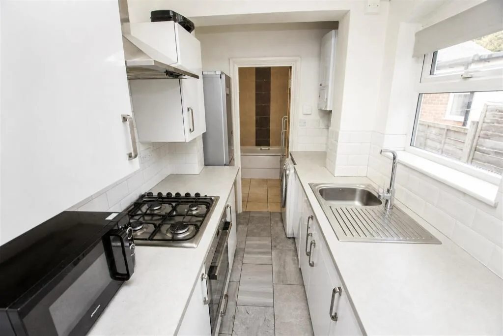 4 bedroom house for rent