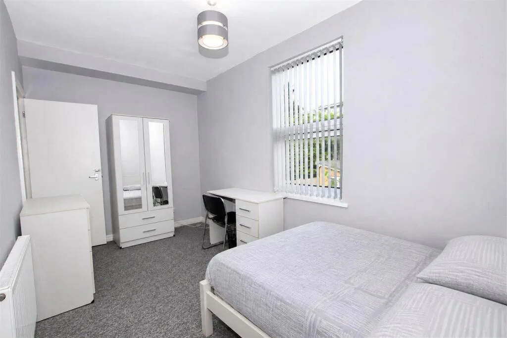 4 bedroom house for rent