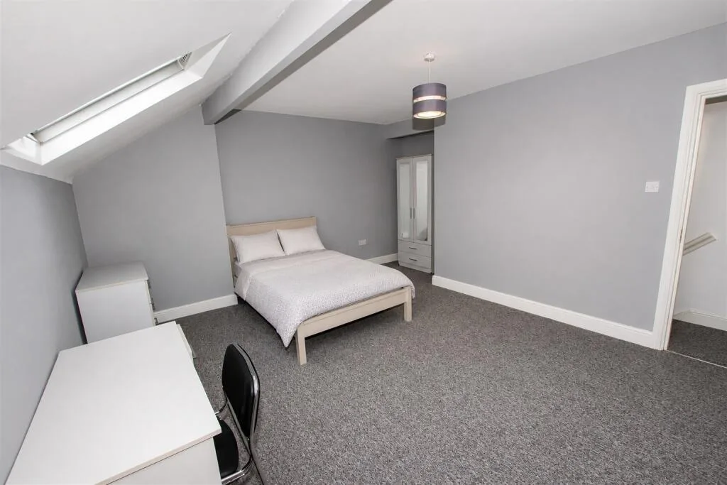 4 bedroom house for rent