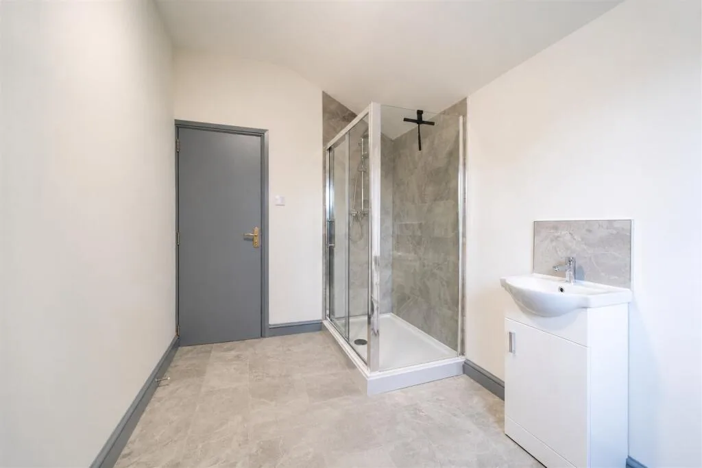 4 bedroom house for rent
