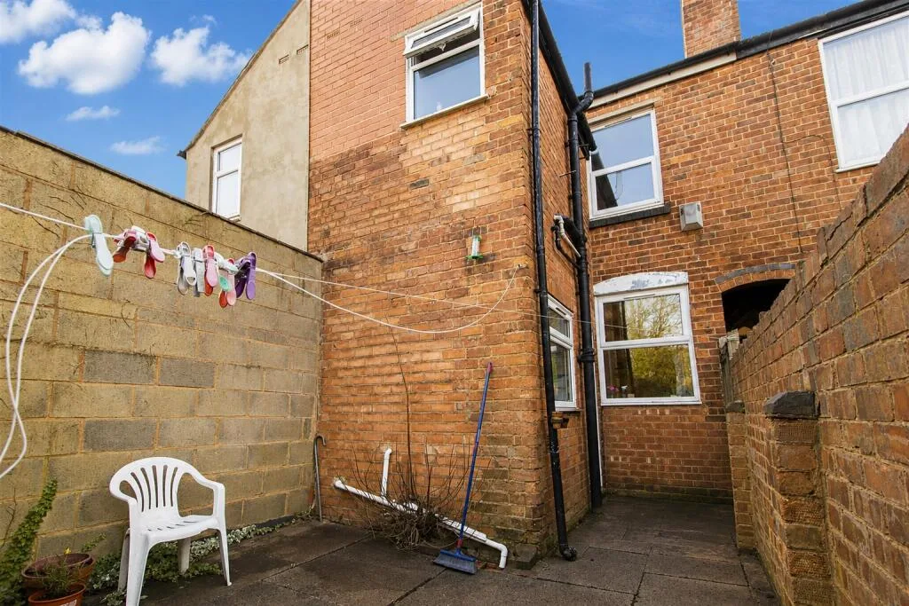 3 bedroom house for rent