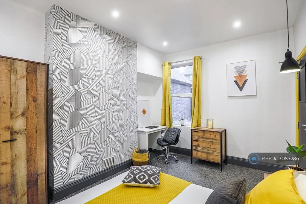 6 bedroom terraced house for rent