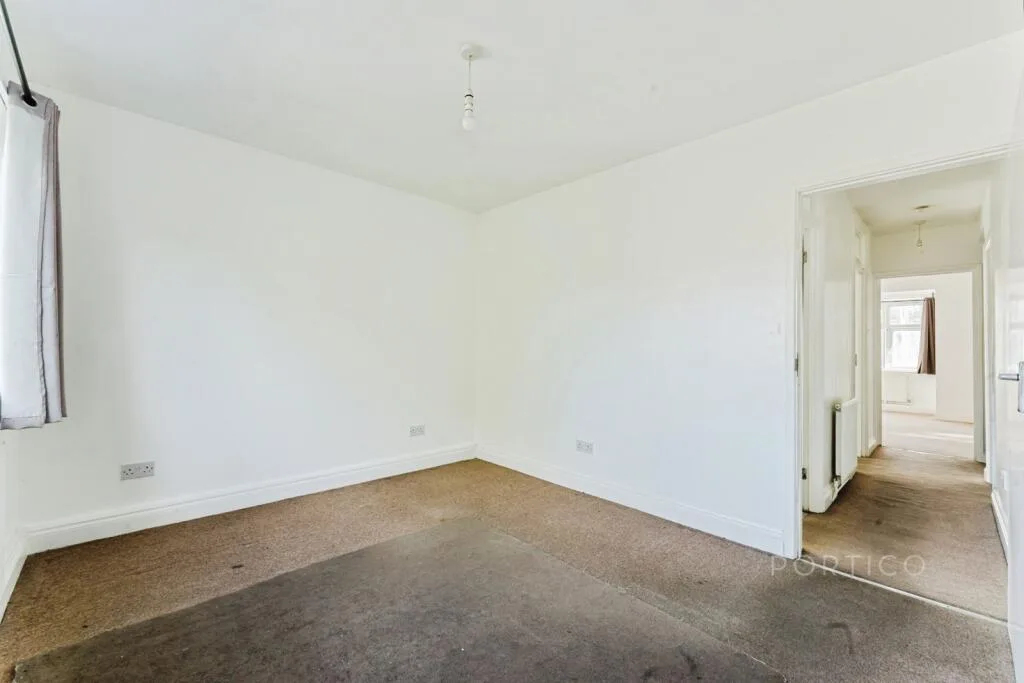 2 bedroom house for rent