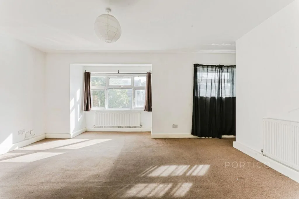 2 bedroom house for rent