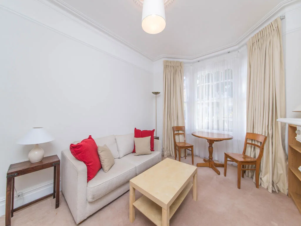 1 bedroom flat for rent