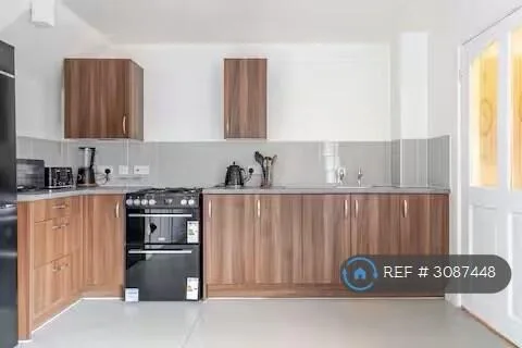 3 bedroom terraced house for rent