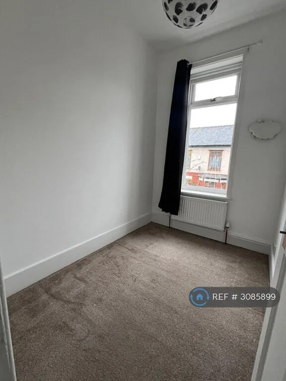 4 bedroom terraced house for rent