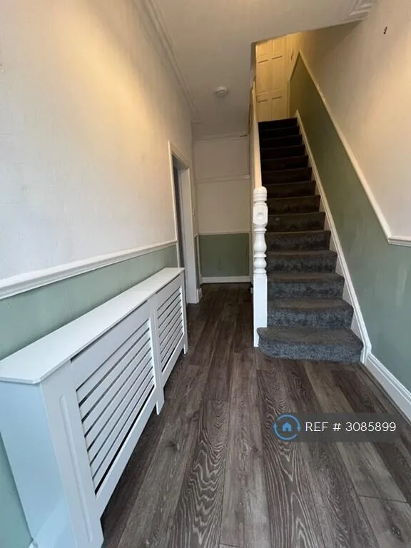 4 bedroom terraced house for rent