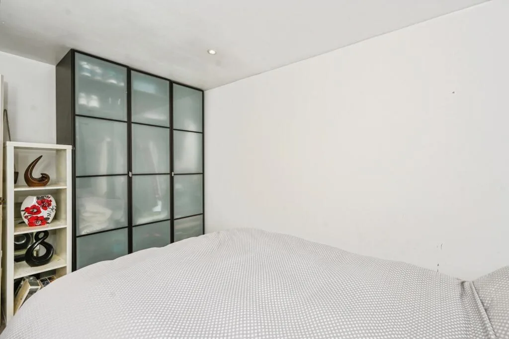 3 bedroom semi-detached house for rent