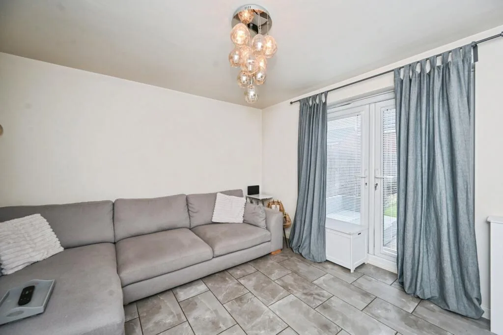 2 bedroom terraced house for rent