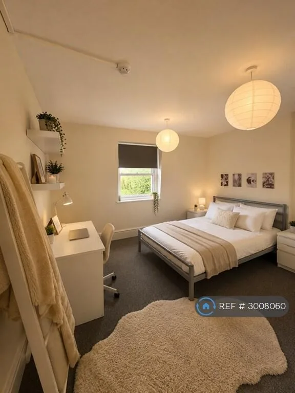5 bedroom flat for rent