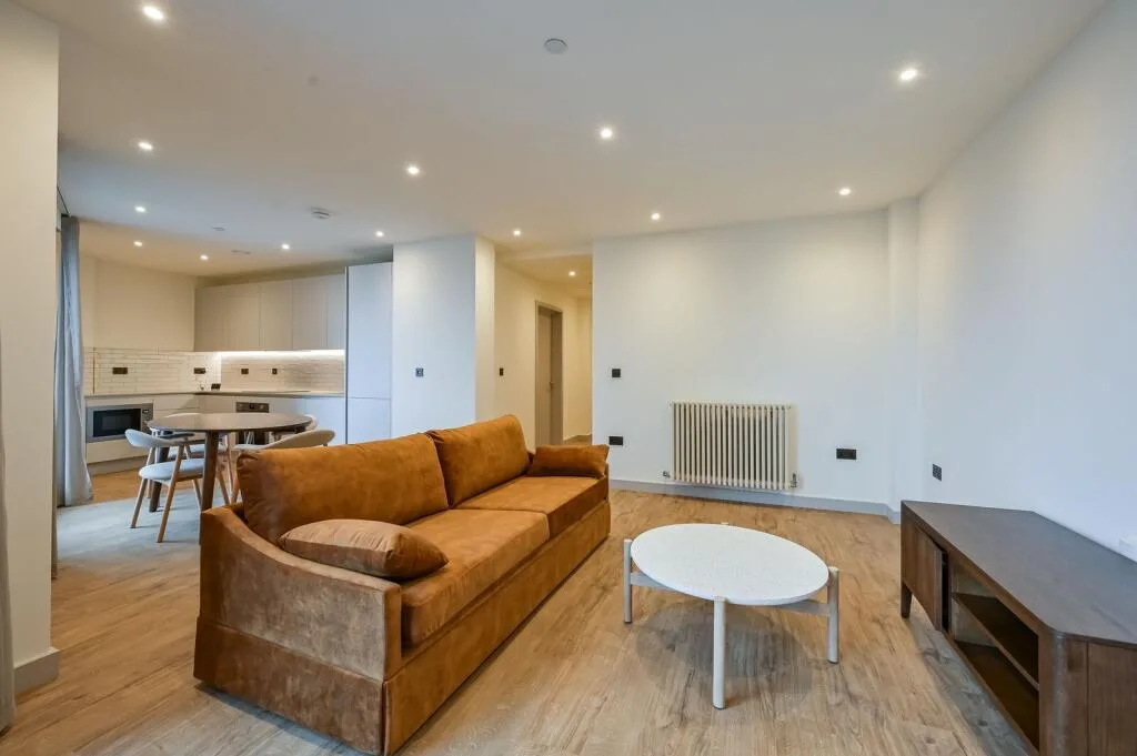 2 bedroom flat for rent