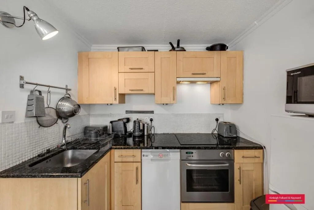 1 bedroom house for rent