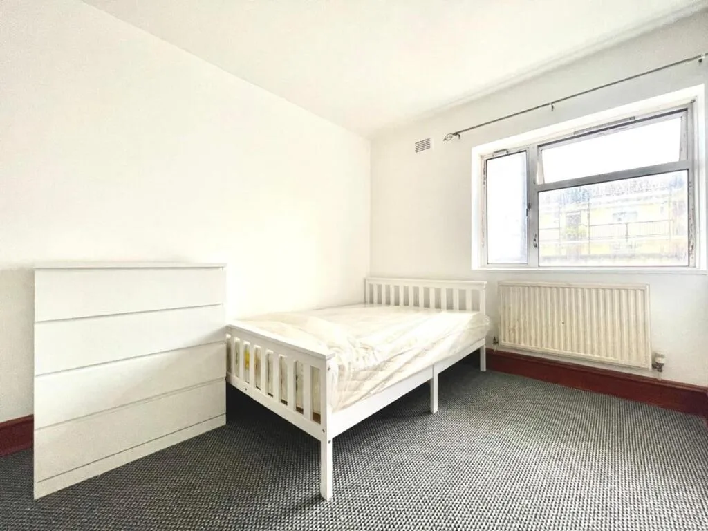 2 bedroom house for rent