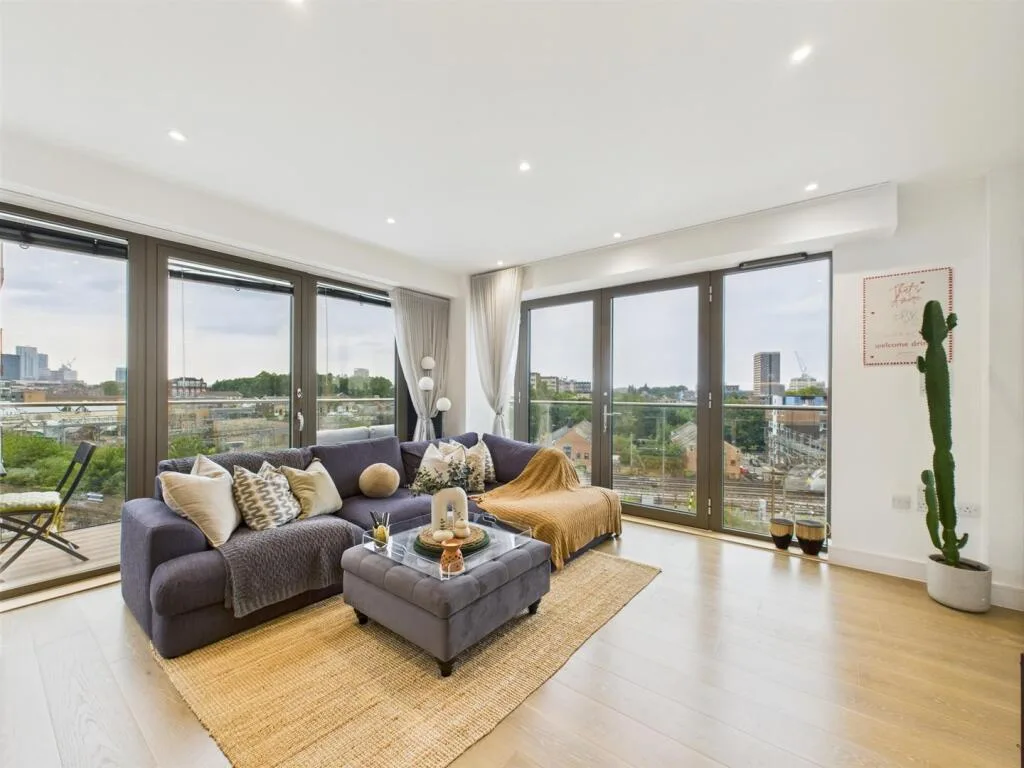 3 bedroom apartment for rent