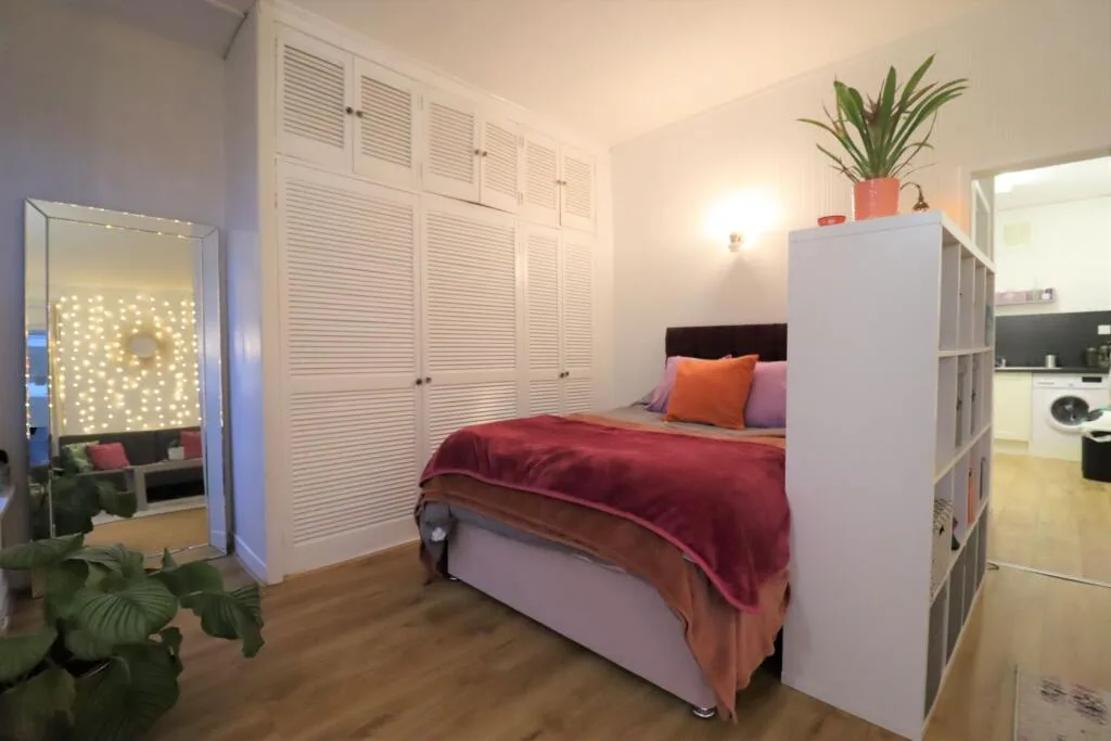 Studio flat for rent