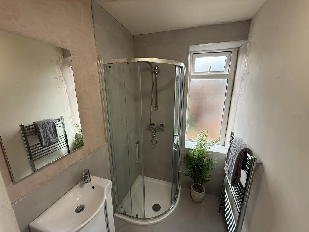 5 bedroom house for rent