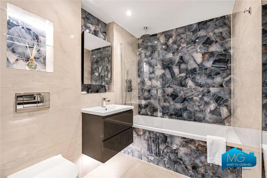 3 bedroom apartment for rent