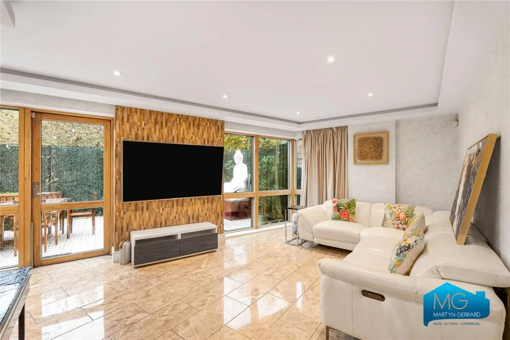 3 bedroom apartment for rent