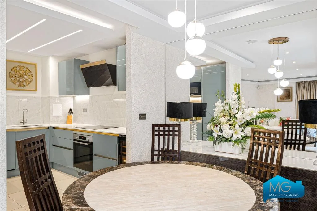 3 bedroom apartment for rent