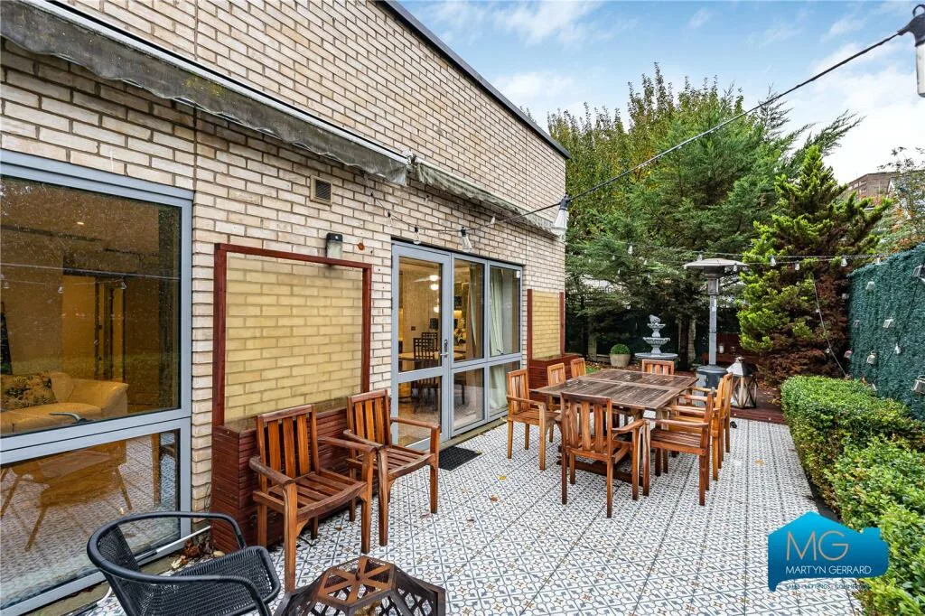 3 bedroom apartment for rent