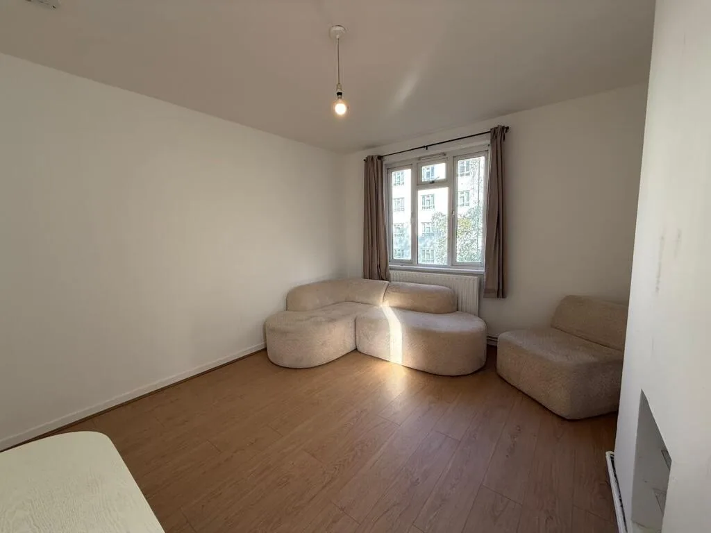 4 bedroom flat for rent