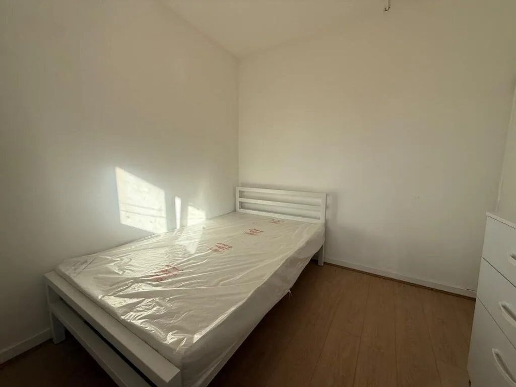 4 bedroom flat for rent