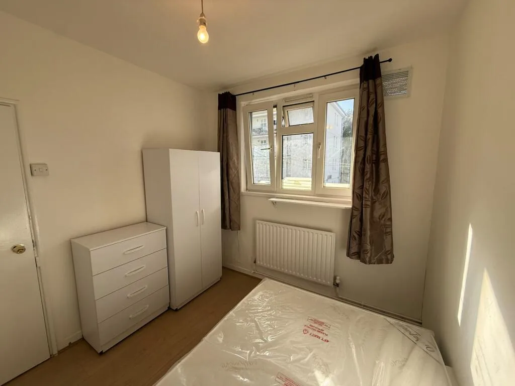 4 bedroom flat for rent