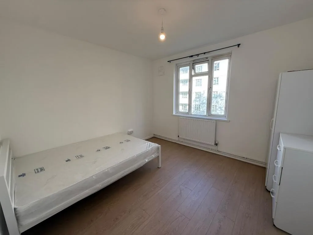 4 bedroom flat for rent