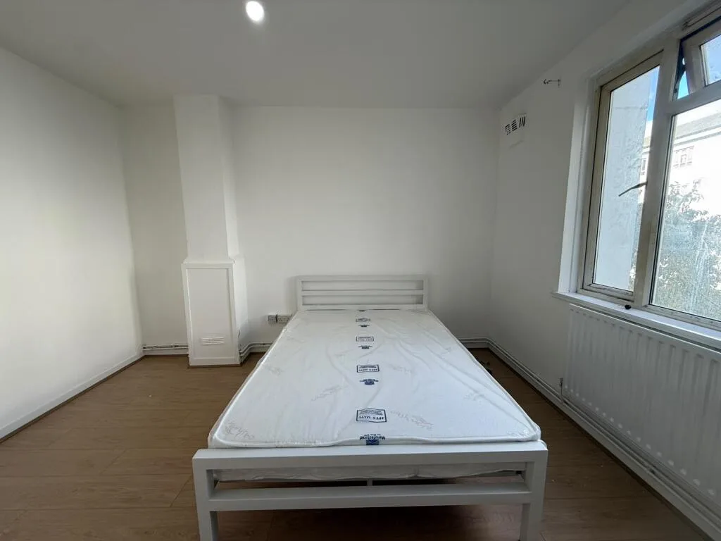 4 bedroom flat for rent
