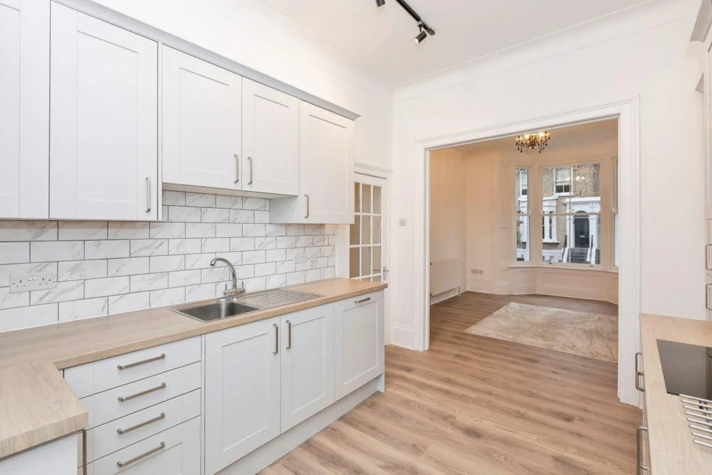 4 bedroom terraced house for rent