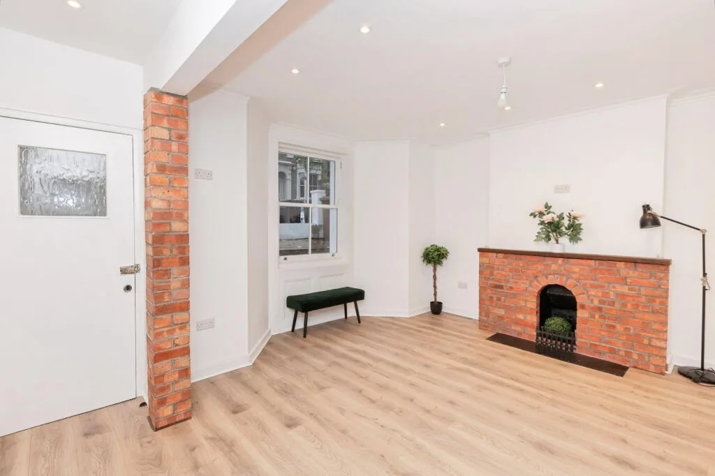 4 bedroom terraced house for rent