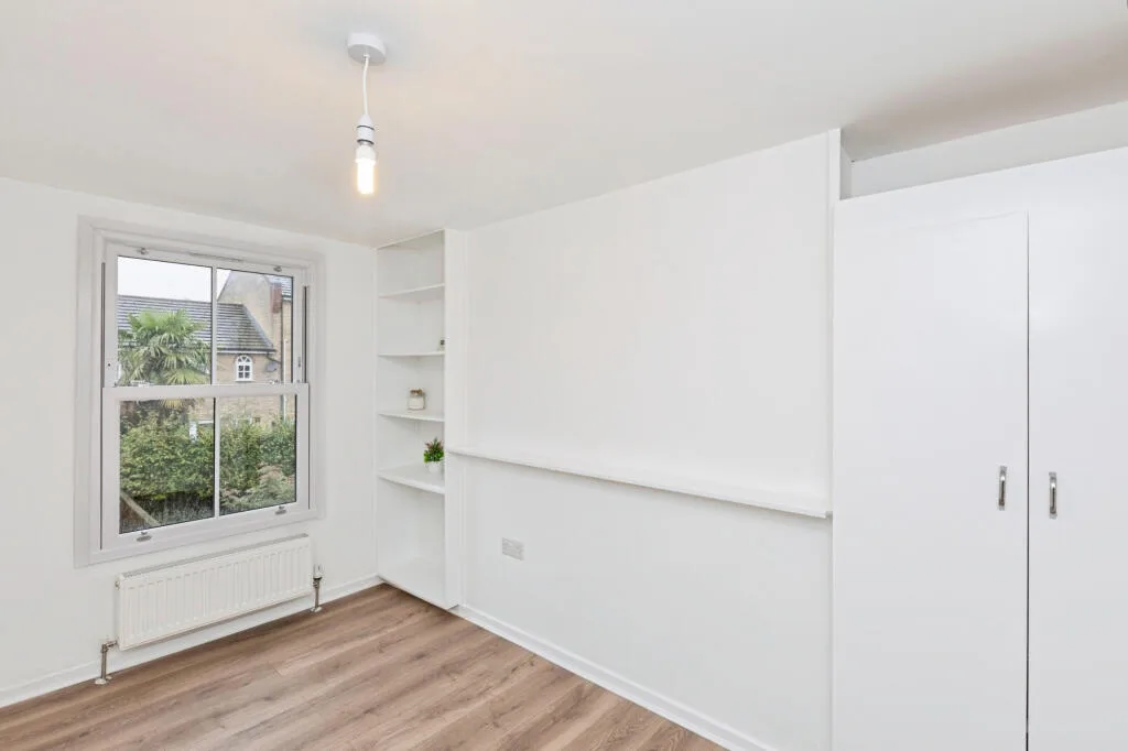 4 bedroom terraced house for rent