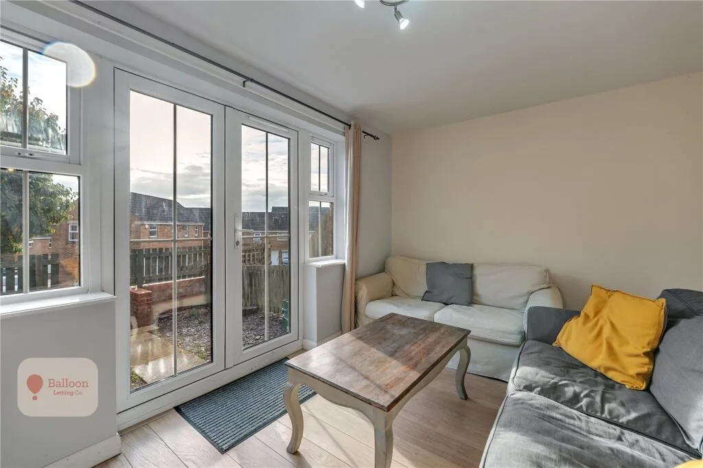 4 bedroom terraced house for rent