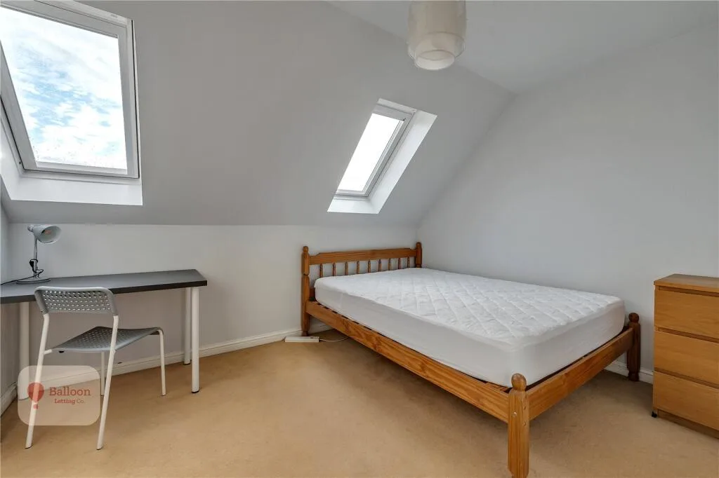 4 bedroom terraced house for rent