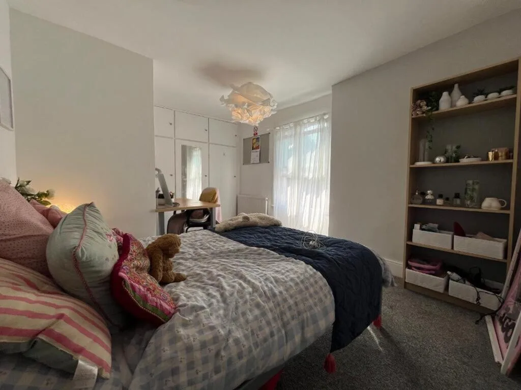 3 bedroom flat for rent