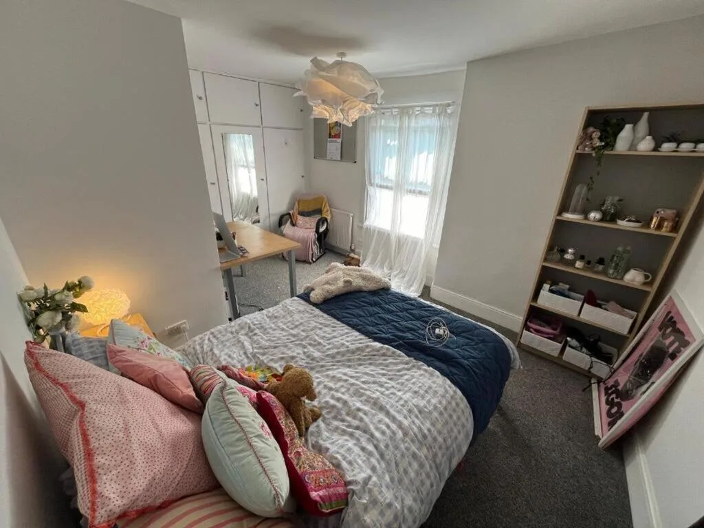 3 bedroom flat for rent